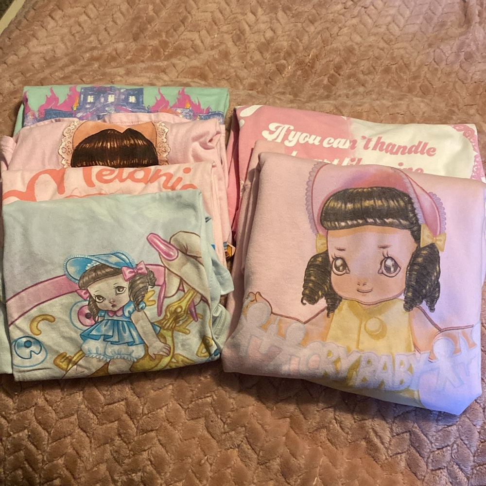 Melanie Martinez 6 Shirt Lot